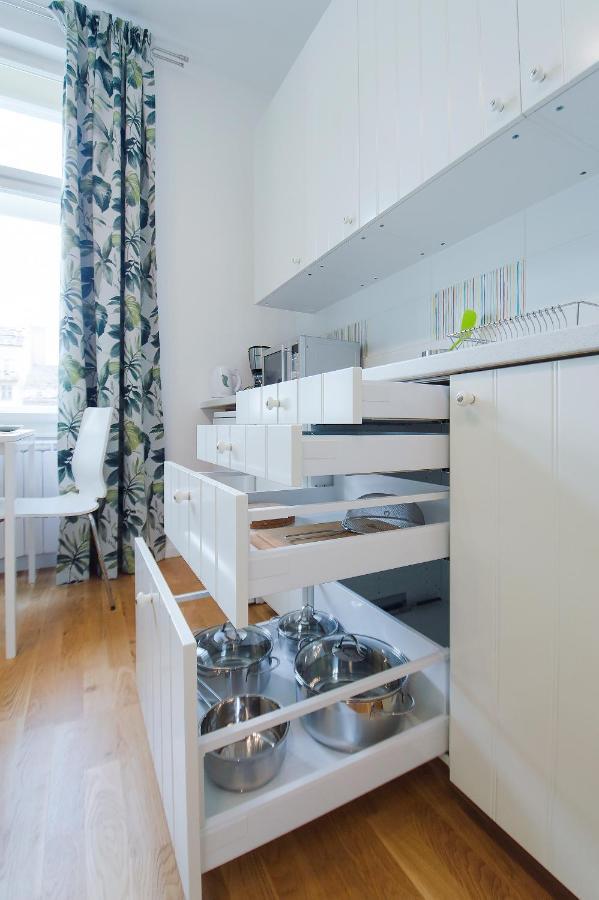 Modern Apartment Spanelska Praga Exterior foto